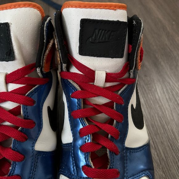 Nike “Tony The Tiger” Dunk Hi Shoes Size 10 - Picture 4 of 12